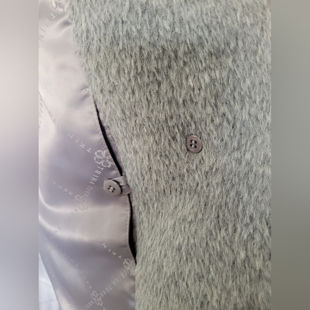 Trina Turk wool/alpaca light gray pea coat in Size 4. - Picture 6 of 15
